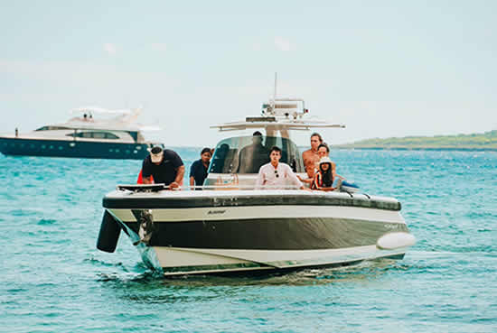 Lancha Privada "CERRI TENDER 36"